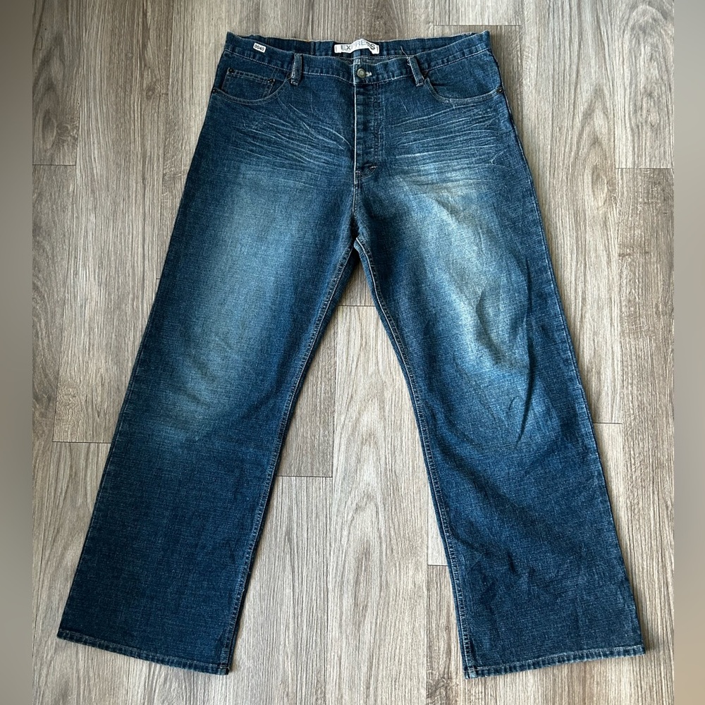 Express precision fit men’s jeans 36x30 dark wash jeans gently used